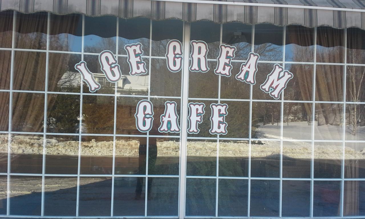 Normandale Century Inn מראה חיצוני תמונה